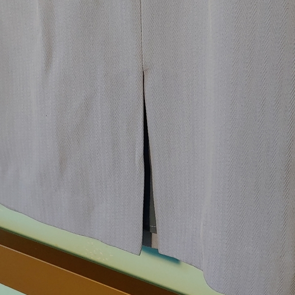 Tommy Bahama periwinkle v-neck knee length - Picture 3 of 5